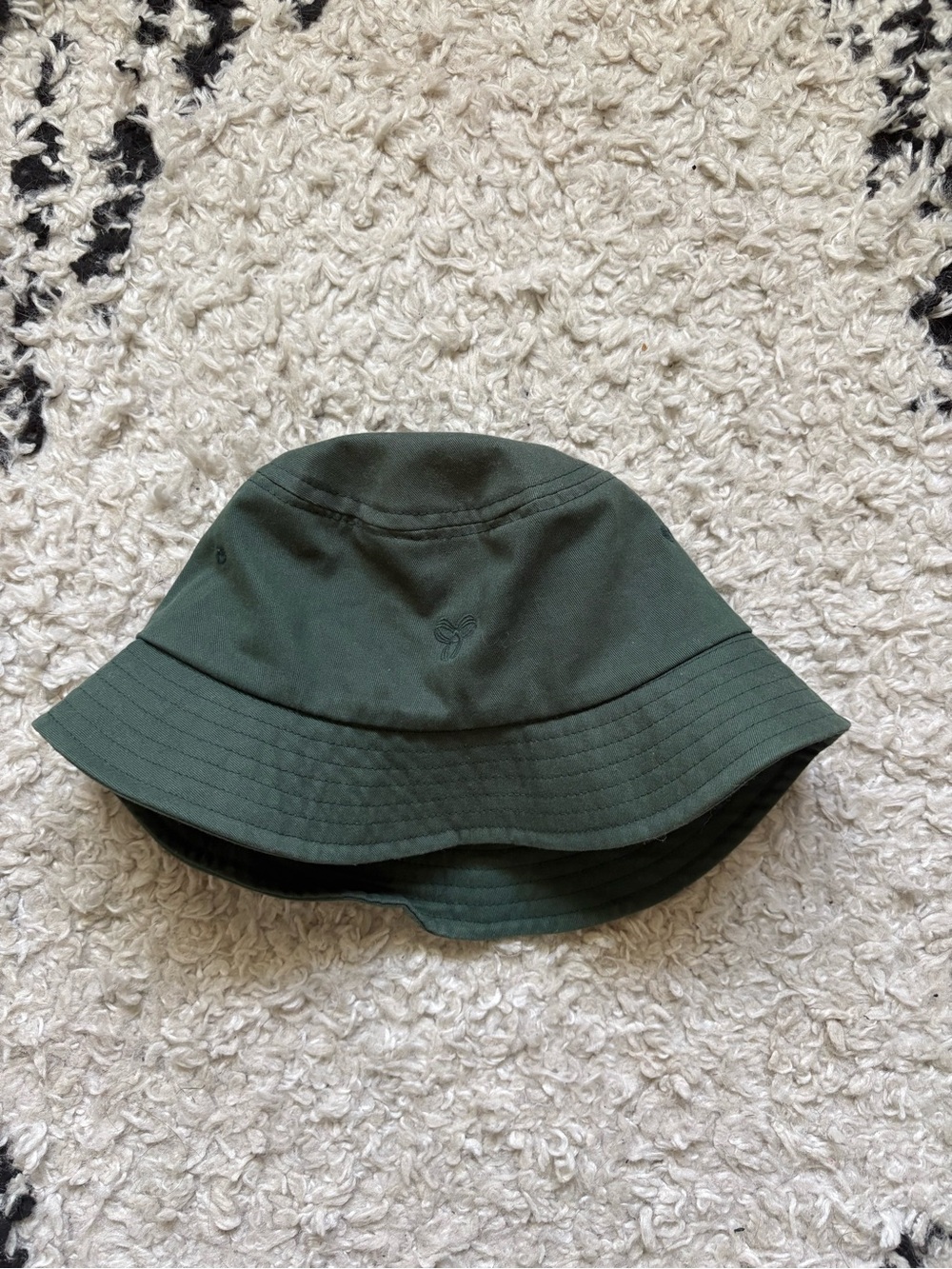 Artizia TNA Forest Green Bucket Hat